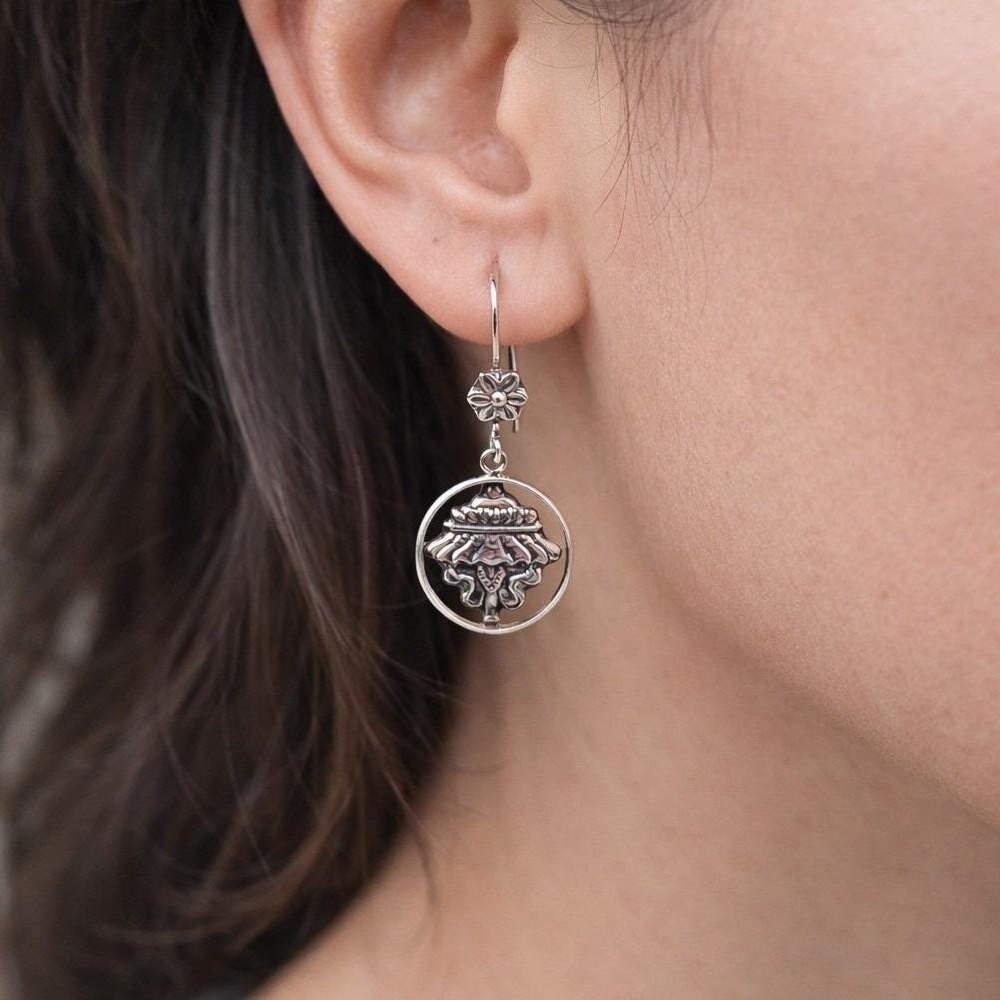 Vintage Sterling Silver Medallion Drop Earrings Ornate Round Dangle